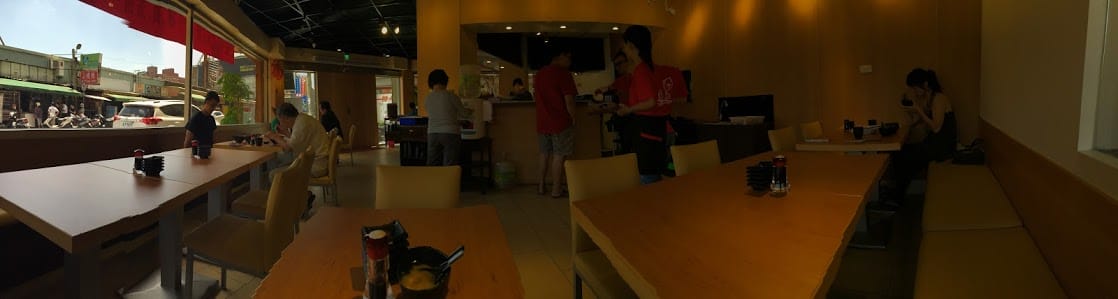 【中壢後站美食】築地樂樂町：日本生魚片蓋飯專賣店（已歇業）