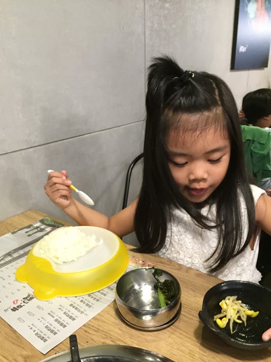 【中壢】澄川黃鶴洞 中原家樂福：銅盤烤肉＋部隊鍋，二訪還是很好吃