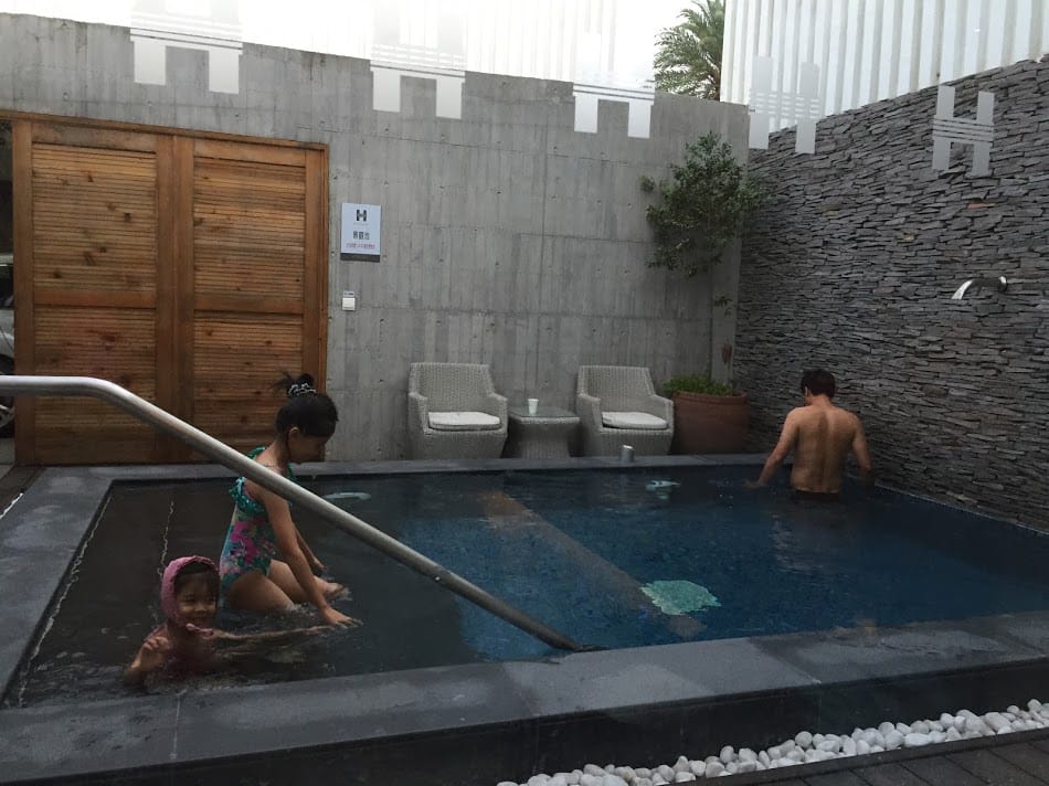 [台南]親子住宿推薦。H Villa Inn 清水漾 雪波四人房