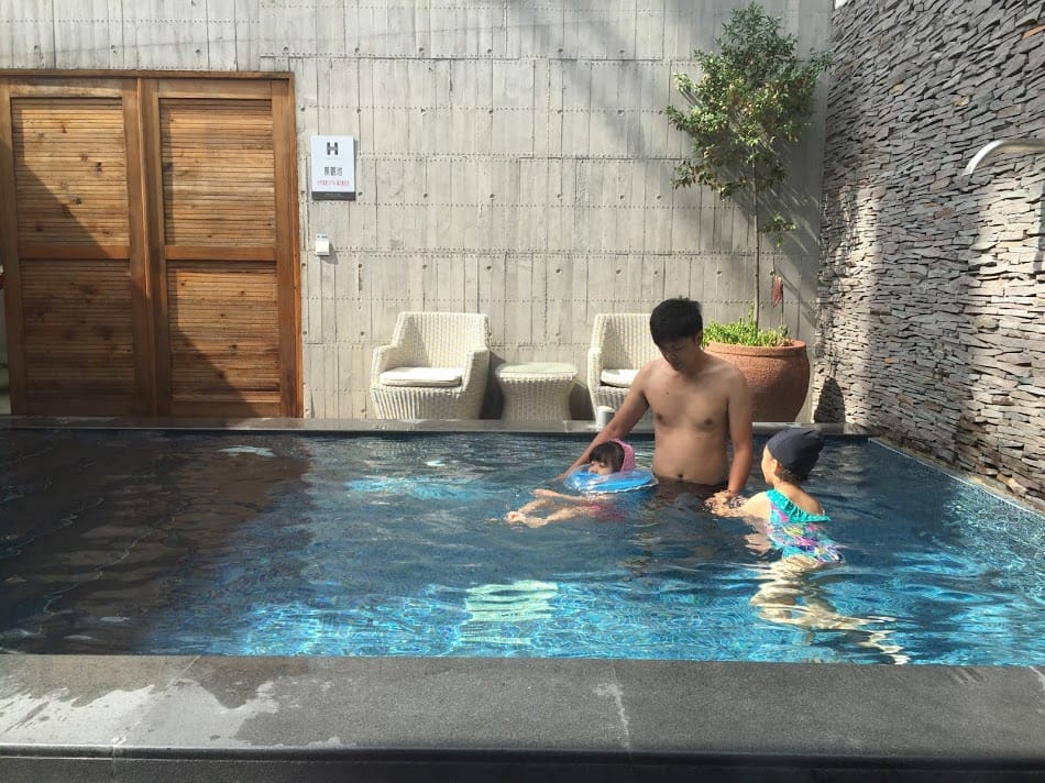 [台南]親子住宿推薦。H Villa Inn 清水漾 雪波四人房