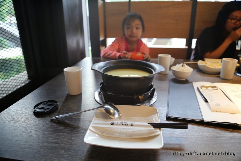 謝謝招待。二訪[桃園]海月正式營運食記。涮涮鍋＆壽喜燒～村民食堂