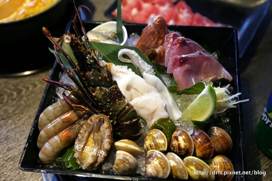 謝謝招待。二訪[桃園]海月正式營運食記。涮涮鍋＆壽喜燒～村民食堂