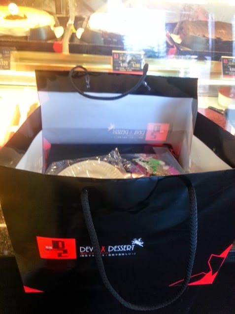 【中壢】D2惡魔蛋糕：中壢海華店預購母親節蛋糕（已歇業）