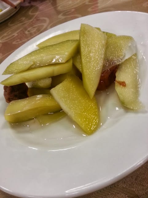 【中壢美食】清香雅集：以水果入菜，令人忍不住扒飯的清香雅集適合家庭聚餐