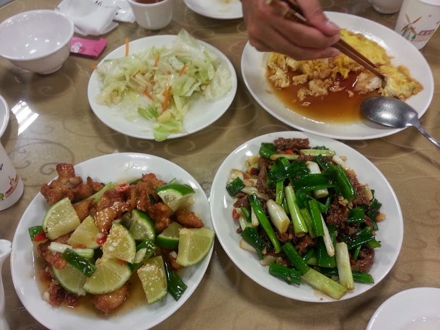 【中壢美食】清香雅集：以水果入菜，令人忍不住扒飯的清香雅集適合家庭聚餐