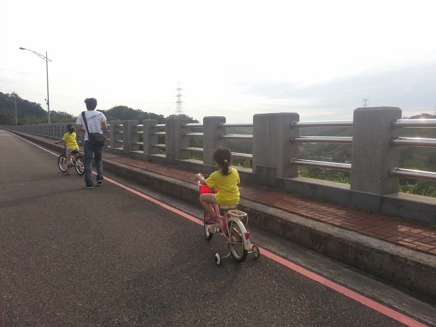 [新竹。寶山]沙湖礫咖啡＆寶山水庫騎車