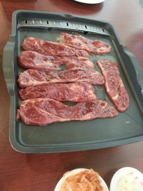 【桃園】阿里郎：超好食韓國料理餐廳，烤牛肉實在太威了～