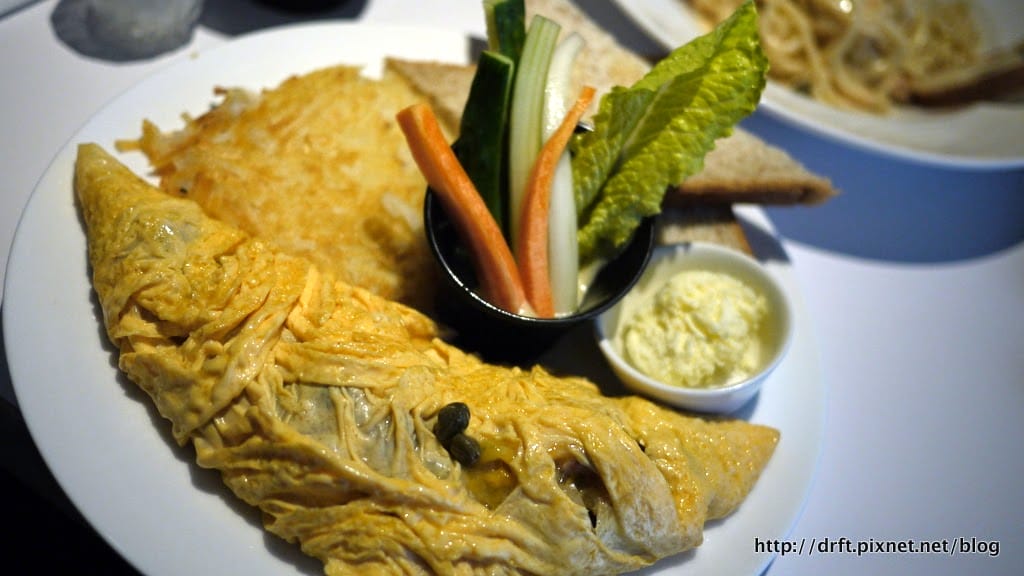 [台北]食記。Cafe-a-la-mode簡約空間Brunch & Omelette～捷運中山站美食