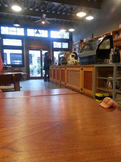 [桃園]大溪。warehouse倉庫咖啡～盆栽奶茶