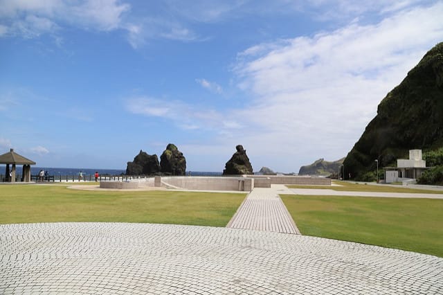 [綠島]必遊經典景點！綠島燈塔，原來妳這麼美！