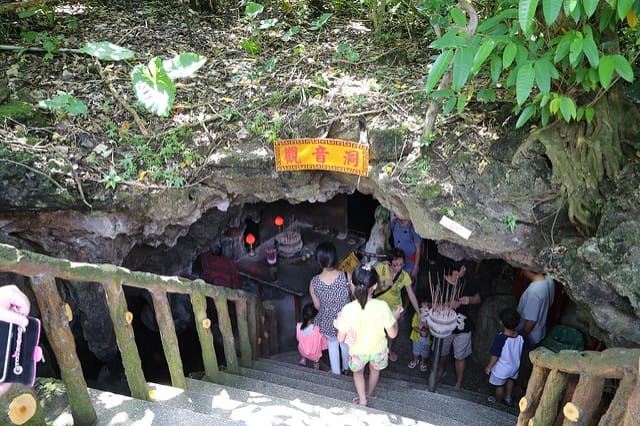 [綠島]必遊經典景點！綠島燈塔，原來妳這麼美！