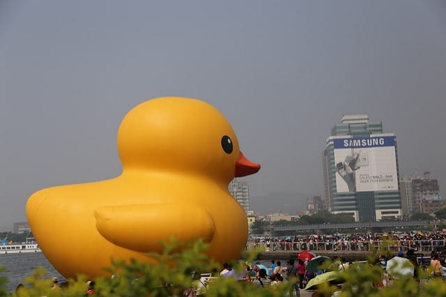 Travel。2nd緩島之旅～Day1[高雄光榮碼頭]黃色小鴨我們來啦！！