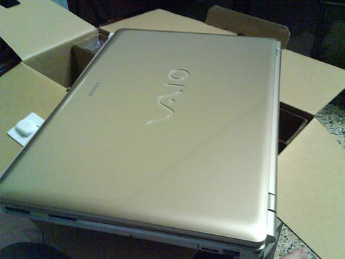 第一眼就愛上!! Vaio CR25T/N風華金開封報告