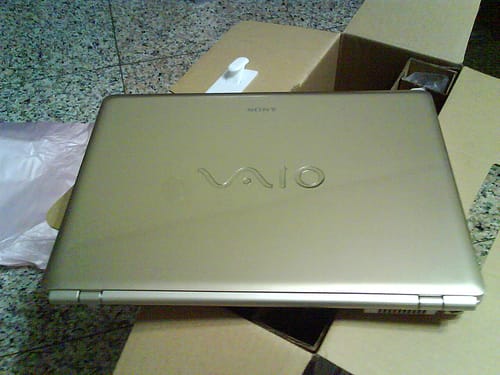第一眼就愛上!! Vaio CR25T/N風華金開封報告