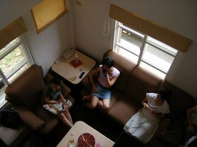 租整棟木屋開趴