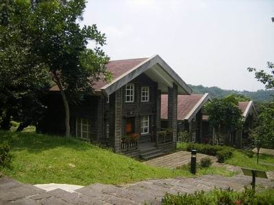 租整棟木屋開趴