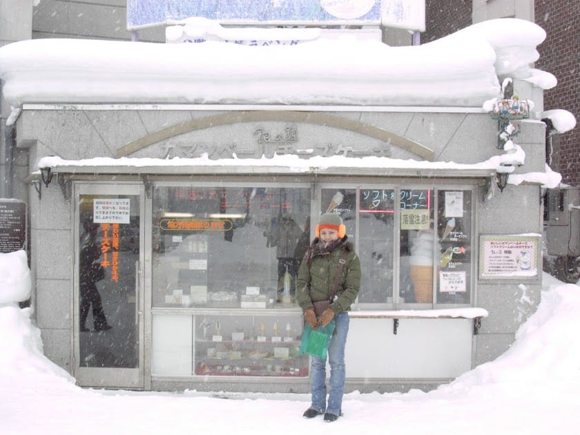 [Hokkaido北海道]蜜月之旅Day2 小樽運河>音樂博物館>銀之鐘coffee>小樽郵便局>層雲峽冰爆季